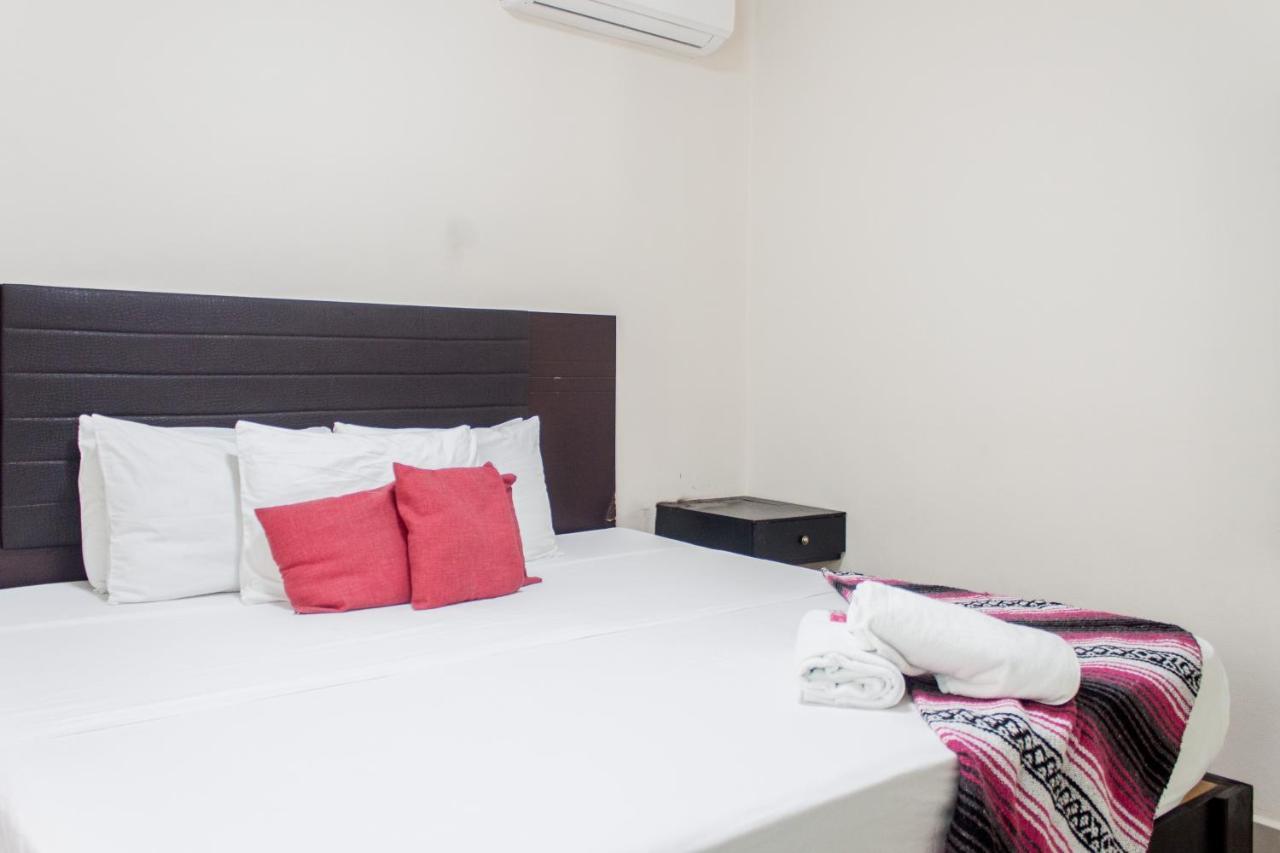 Whyz 4 You Private Rooms Puerto Morelos Exterior foto