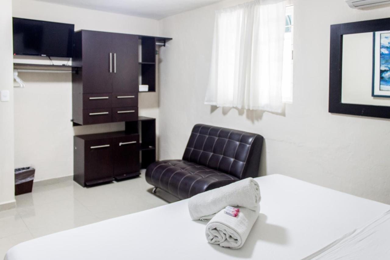 Whyz 4 You Private Rooms Puerto Morelos Exterior foto
