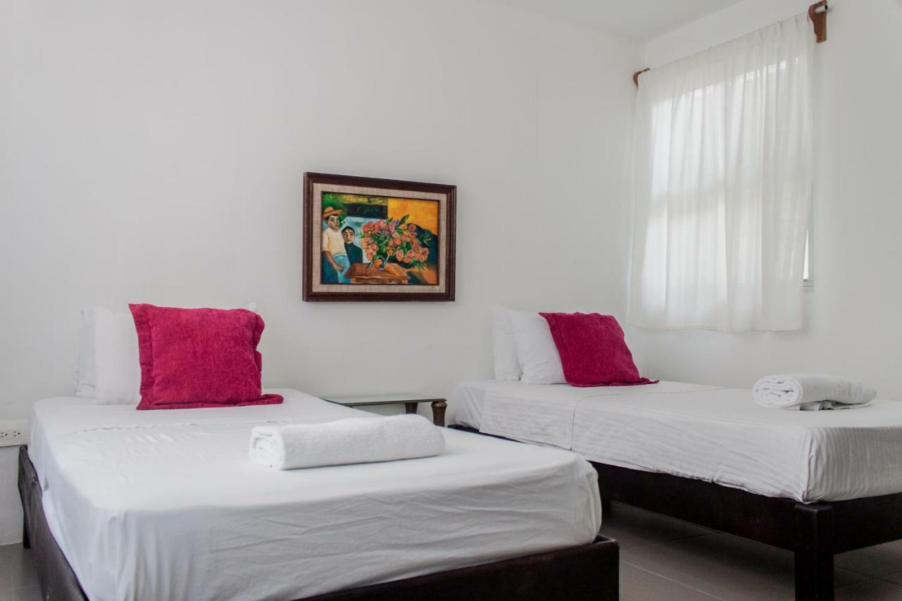 Whyz 4 You Private Rooms Puerto Morelos Exterior foto